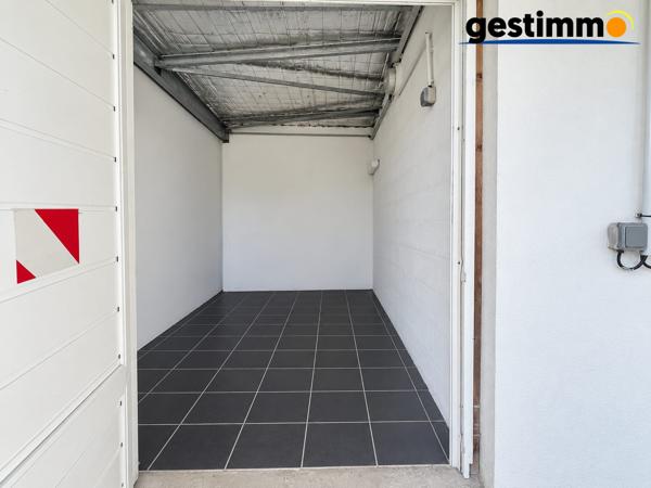 MACOURIA - Ensemble immobilier professionnel sur 2 936 m2 avec maison T4 et 483 m2 de locaux Professionnel en Zone Artisanale de Soula