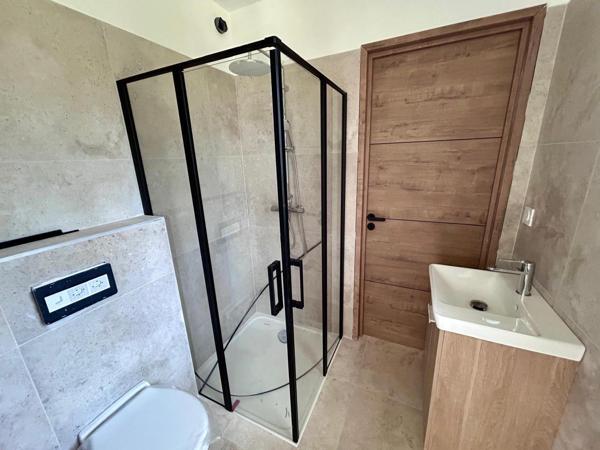 Maison à SAINT-RAPHAEL, 83700 - 6 pièces 175m²