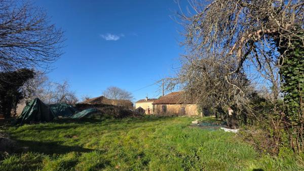 Maison Vergt 5 pièces 110 m2 et Grange avec terrain constructible