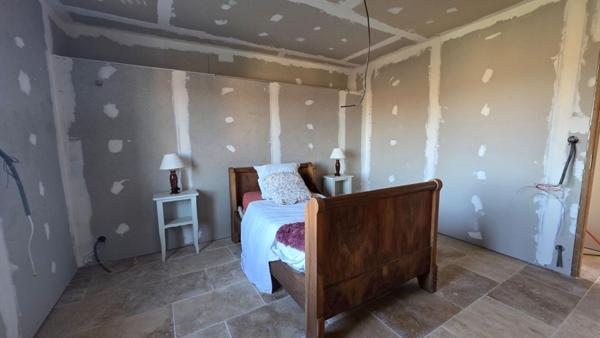 Maison Vergt 5 pièces 110 m2 et Grange avec terrain constructible