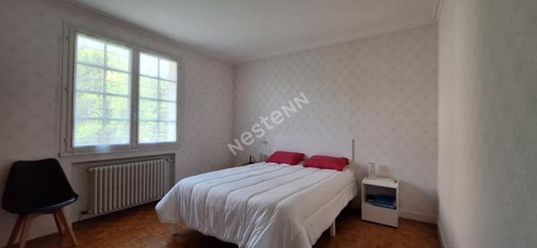 Villa sur sous-sol offrant 3 chambres, proche des commodites dans un environnement calme