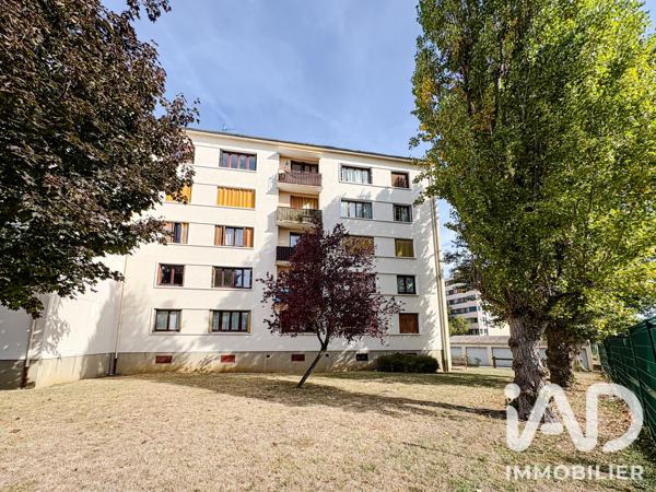 Appartement à vendre 4 pièces 67 m² Les Clayes-sous-Bois