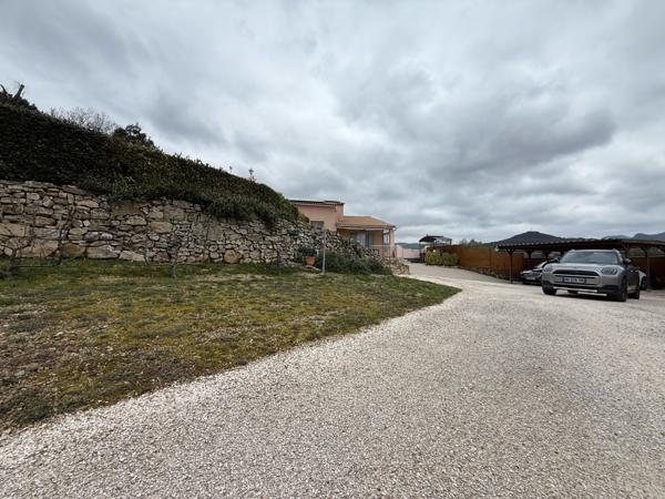 Lodève (34700) HAUTEUR DE LODÈVE – VILLA 3CH VUE PANORAMIQUE IMPRENABLE