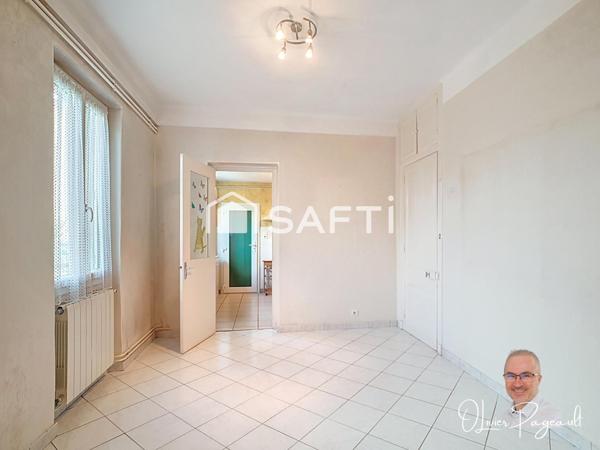 Maison avec jardin et garage, aux portes de Lyon