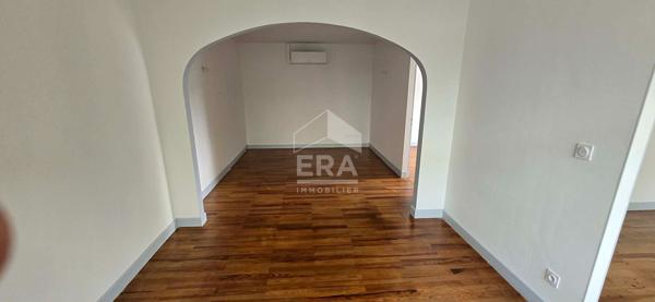 Maison Saint Seurin Sur L Isle 4 pièce(s) 80.91 m2
