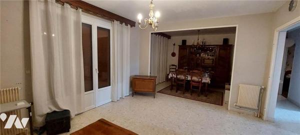 VENTE MAISON INDIVIDUELLE - ROMILLY SUR SEINE