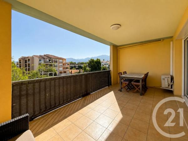 Appartement T3 à vendre  3 pièces - 77,95 m 2   CALVI  - 202