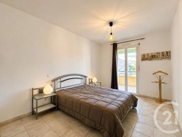 Appartement T3 à vendre  3 pièces - 77,95 m 2   CALVI  - 202