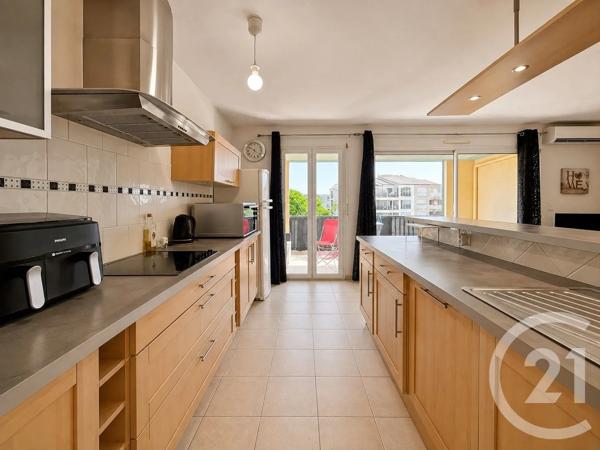 Appartement T3 à vendre  3 pièces - 77,95 m 2   CALVI  - 202