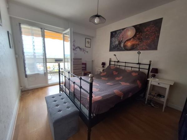Appartement à vendre 77 420 € Montluçon 4 p 84 m² DPE D