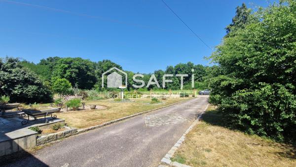 ISOLEE DES VOISINS , SUR 4 400 m², 7 mn  GARE SENS