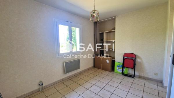 ISOLEE DES VOISINS , SUR 4 400 m², 7 mn  GARE SENS