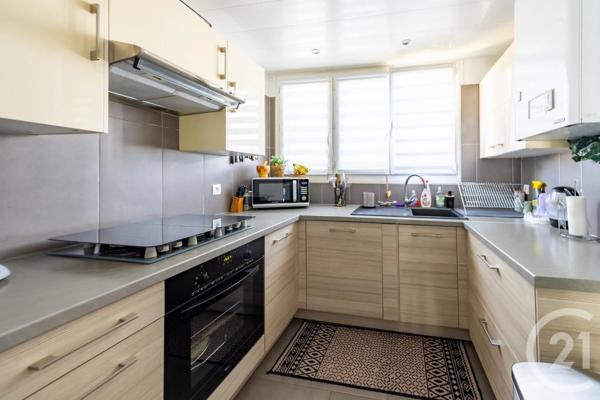 Appartement F4 à vendre  4 pièces - 67,38 m 2   VIGNEUX SUR SEINE  - 91