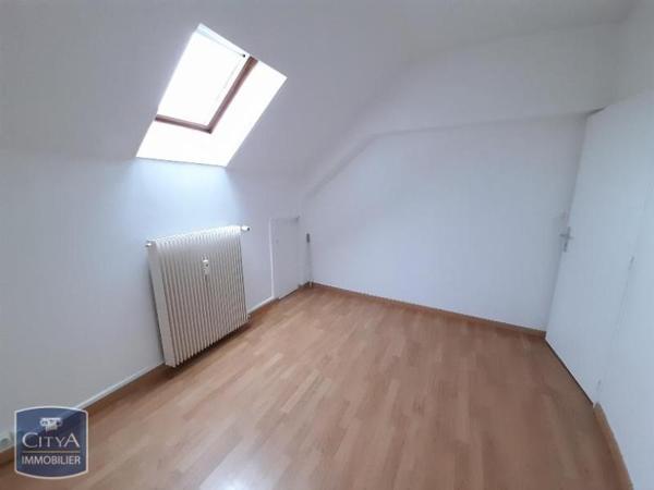 Appartement à louer 2 pièces 32.53m² Charleville-Mézières (08000)