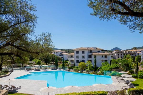 Appartement avec jardin dans un domaine privé à Porto-Vecchio