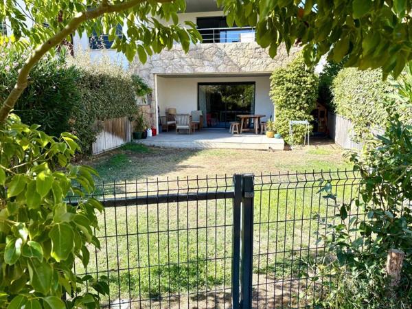 Appartement avec jardin dans un domaine privé à Porto-Vecchio