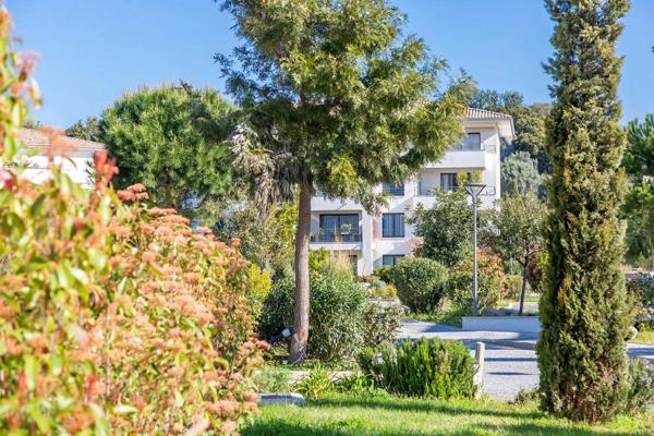 Appartement avec jardin dans un domaine privé à Porto-Vecchio