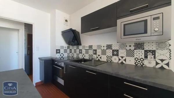Appartement à louer 3 pièces 52.55m² Chartres (28000)