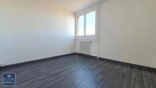 Appartement à louer 3 pièces 52.55m² Chartres (28000)