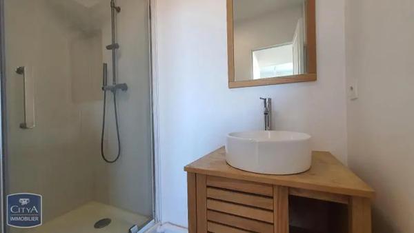 Appartement à louer 3 pièces 52.55m² Chartres (28000)