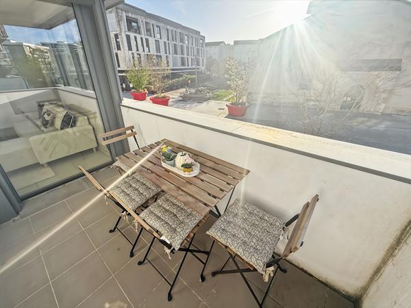 A vendre appartement T3 Mérignac 33700, Centre , tram, parking ,balcon,