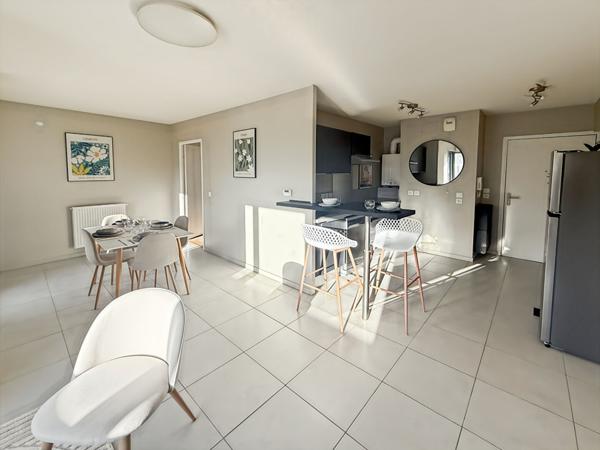 A vendre appartement T3 Mérignac 33700, Centre , tram, parking ,balcon,