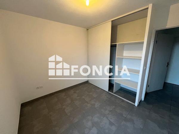 Location Appartement 5 pièces 109.5 m² - 1-5 AVENUE DU 10 MAI 1981 Ambes 33810