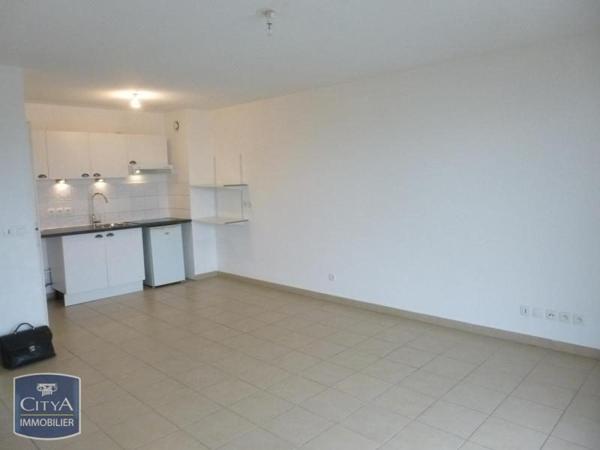 Appartement à louer 2 pièces 46.1m² Chalon-sur-Saône (71100)
