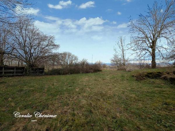 Belle propriété à rénover avec vue