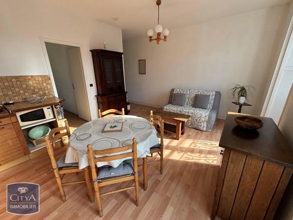 Appartement à louer 2 pièces 37.02m² Pau (64000)