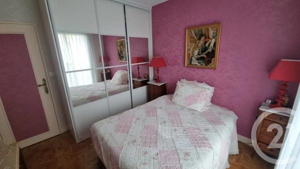Appartement F5 à vendre  5 pièces - 97,01 m 2   ST MAUR DES FOSSES  - 94