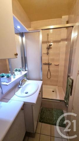 Appartement F5 à vendre  5 pièces - 97,01 m 2   ST MAUR DES FOSSES  - 94