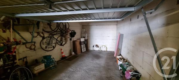 Appartement F5 à vendre  5 pièces - 97,01 m 2   ST MAUR DES FOSSES  - 94