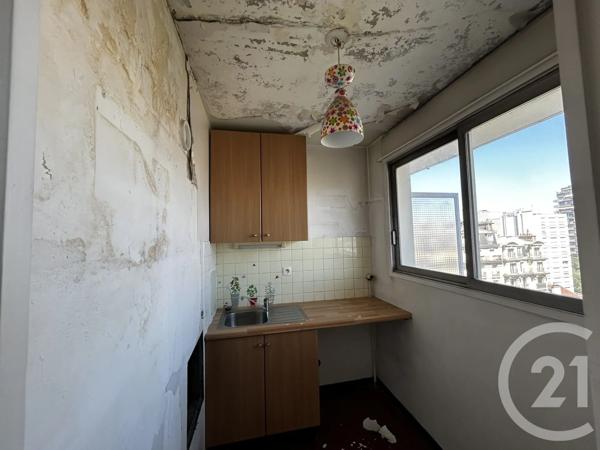 Appartement Studio à vendre  1 pièce - 28 m 2   PARIS  - 75015
