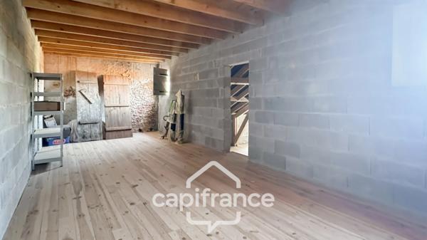 À VENDRE – HABAS - GRANDE MAISON DE VILLE AVEC NOMBREUSES DÉPENDANCES – JARDIN 2000 M2