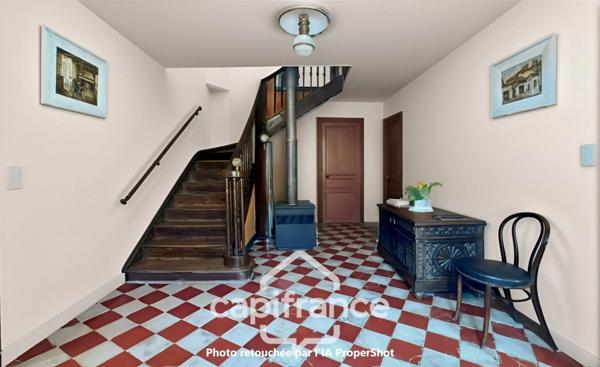 À VENDRE – HABAS - GRANDE MAISON DE VILLE AVEC NOMBREUSES DÉPENDANCES – JARDIN 2000 M2