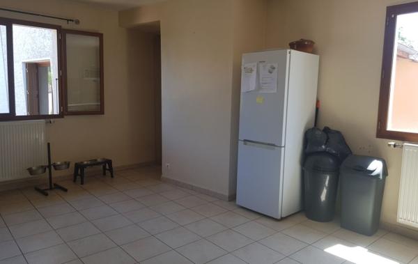 Vente Immeuble De 4 logements Saint-jean-de-niost   