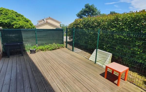 Vente Immeuble De 4 logements Saint-jean-de-niost   