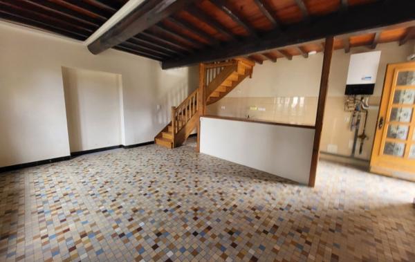 Vente Immeuble De 4 logements Saint-jean-de-niost   