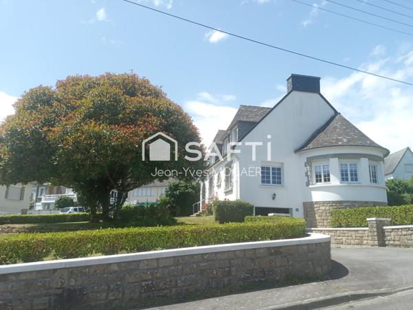 CHATEAUNEUF DU FAOU (29520), Superbe Néo-Bretonne restaurée, en situation privilégiée