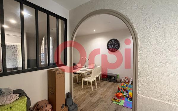 Maison à vendre    3 pièces •  Claira