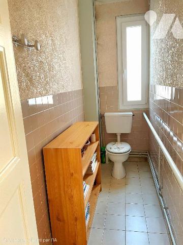 Maison individuelle à fort potentiel d'exploitation sur la commune de BELLEY dans le départemen...