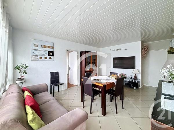 Appartement F3 à vendre  3 pièces - 57,39 m 2   VILLIERS LE BEL  - 95