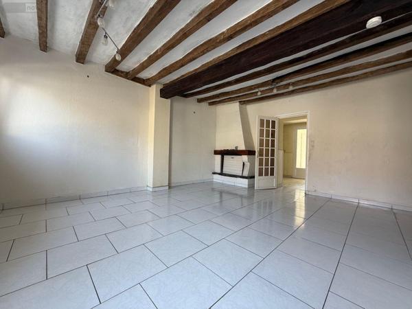 Maison à vendre à Neuville-sur-Sarthe dans la Sarthe (72190), ref : SL-72021-497