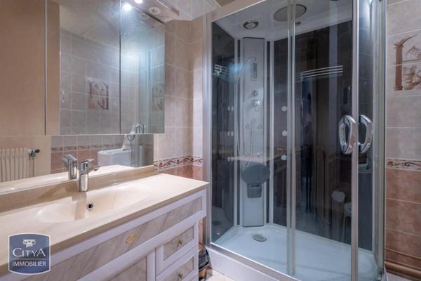 Appartement à vendre 3 pièces 77.1m²