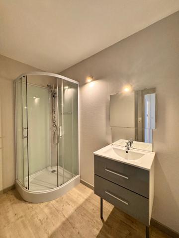 Appartement La Roche Sur Yon 2 pièce(s) 53.92 m²