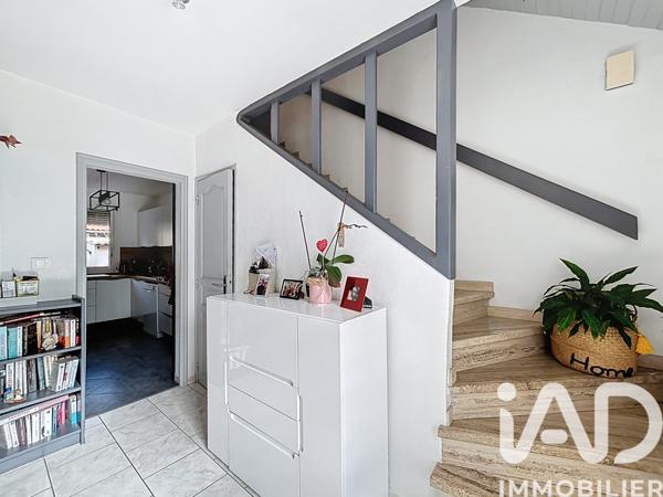 Maison à vendre 5 pièces 105 m² Saint-Estève