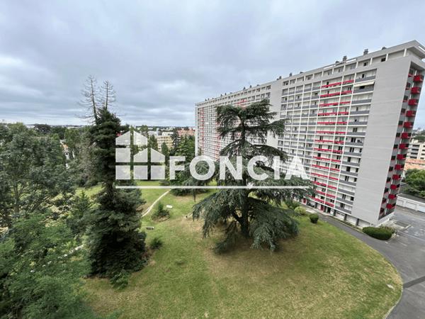 Location Appartement 5 pièces 87.12 m² - 228 RUE DE SUZON Talence 33400