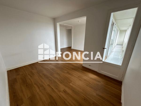 Location Appartement 5 pièces 87.12 m² - 228 RUE DE SUZON Talence 33400