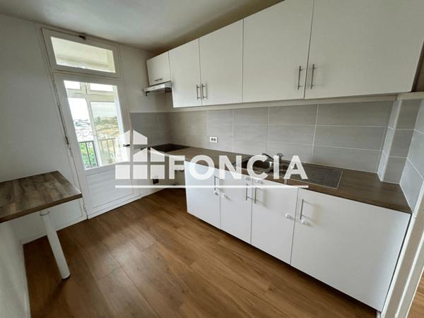 Location Appartement 5 pièces 87.12 m² - 228 RUE DE SUZON Talence 33400